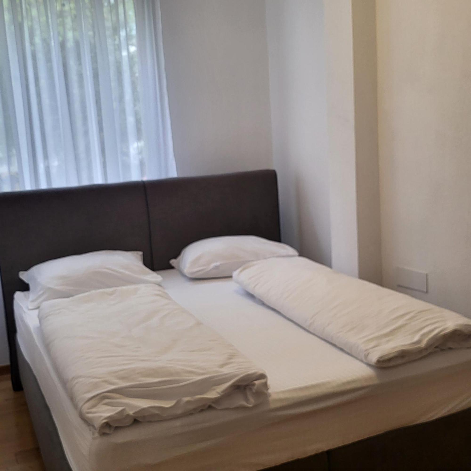 Apartman Centar Bulevar Ex Sa Garazom Banja Luka Eksteriør billede
